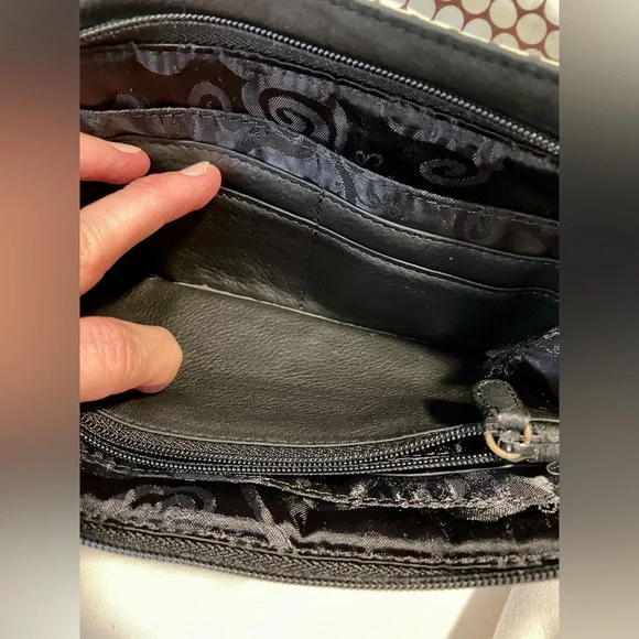 *VINTAGE* Brighton Crossbody Purse/Bag - Patent Leather Croc- Brown/Black - Picture 14 of 15